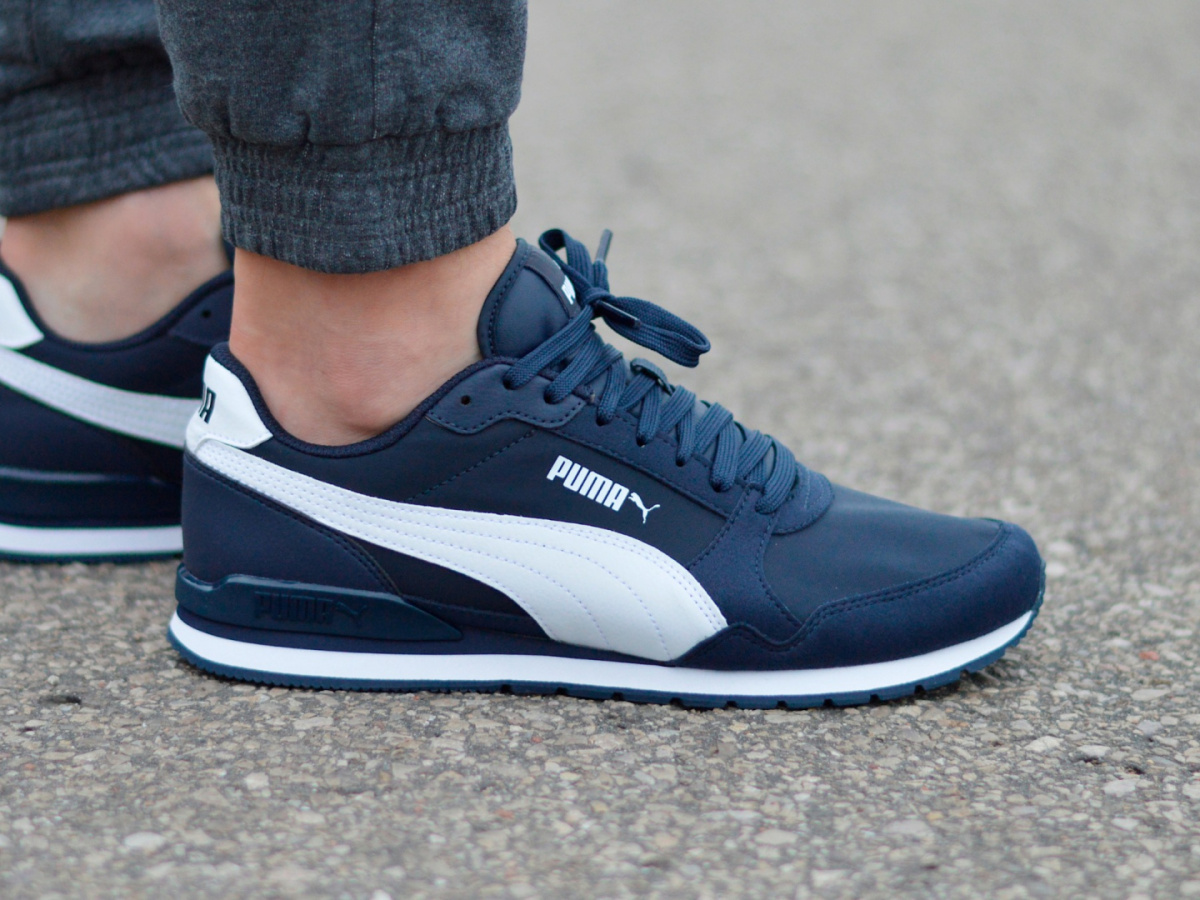 Puma st best sale runner white